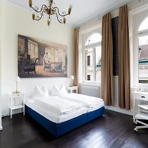 Columbia *** Viena