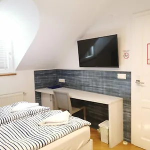 Hostel H2o Ljubljana