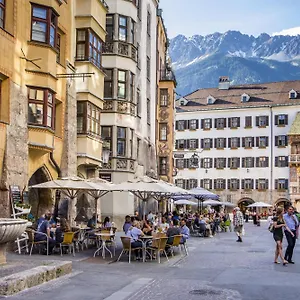 weisses-kreuz-innsbruck.innsbruckaustriahotels.com/