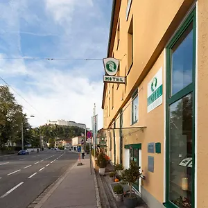 hotel-via-roma.saalbachhinterglemmhotels.com/
