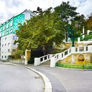 Strudlhof **** Vienna