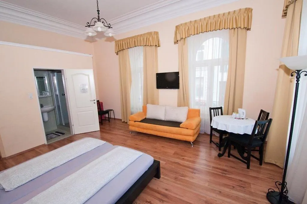 Hotel K+T Boardinghouse Wiedeń Pensjonat