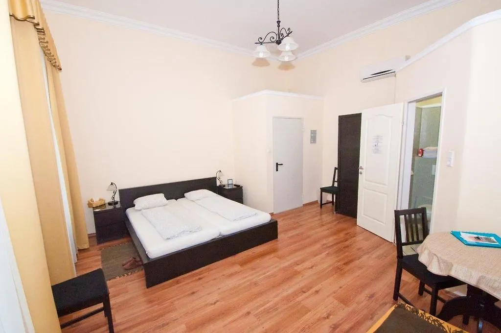 ***  K+T Boardinghouse Guest House Vienna Austria
